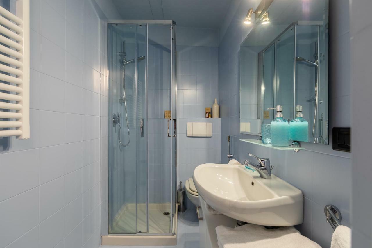A Casa Nuccia Studio By Holiday Solutions Como Dış mekan fotoğraf
